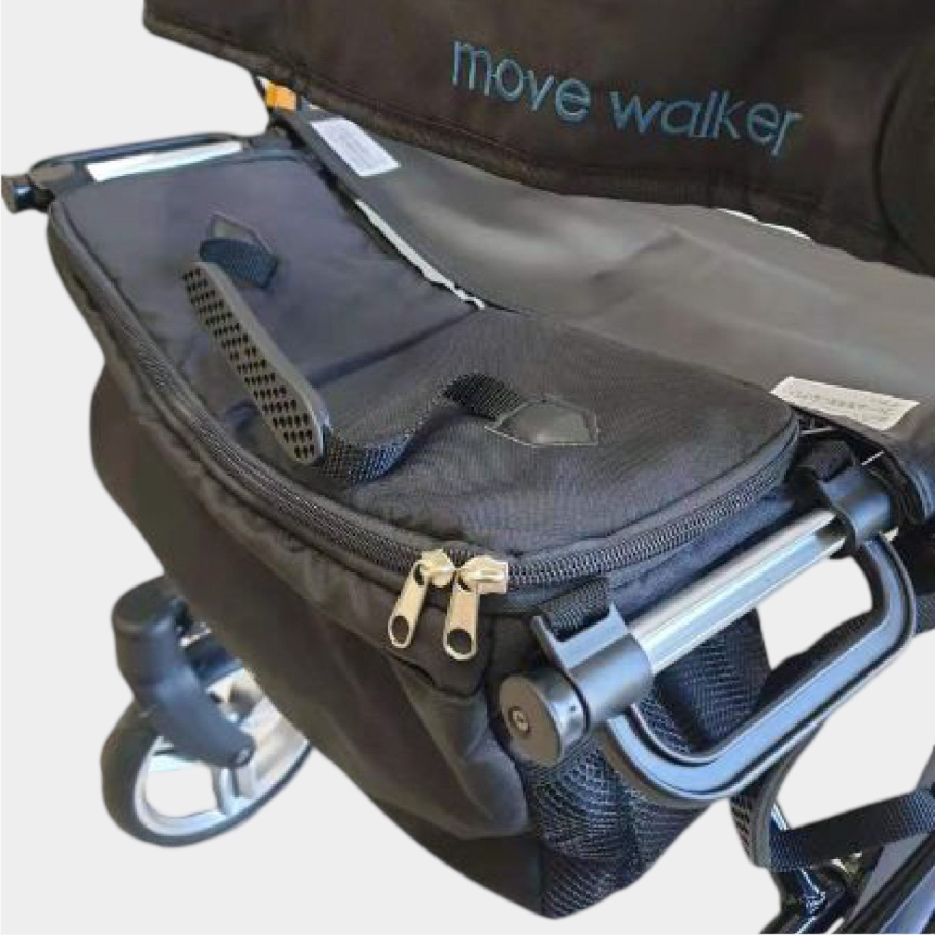 The removable zipped storage bag